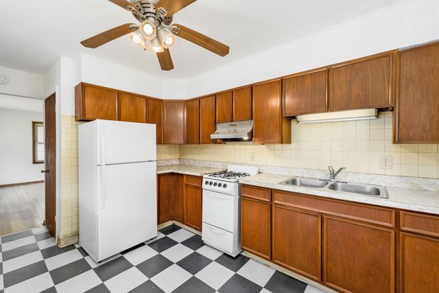 672 E Mithoff Street, Columbus, OH 43206