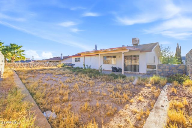 1530 Bob Smith Drive, El Paso, TX 79936