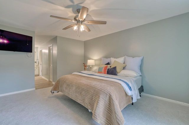 2324 Cumberland COURT, Mequon, WI 53092
