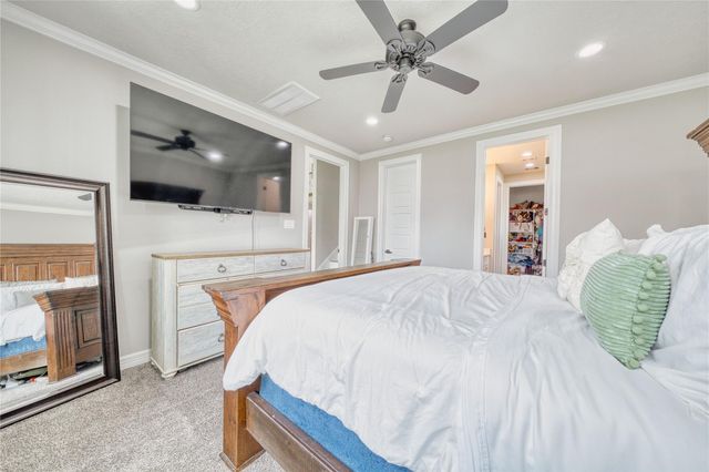 13510 Fallbrook Circle, Mont Belvieu, TX 77535
