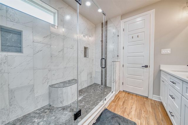 13510 Fallbrook Circle, Mont Belvieu, TX 77535