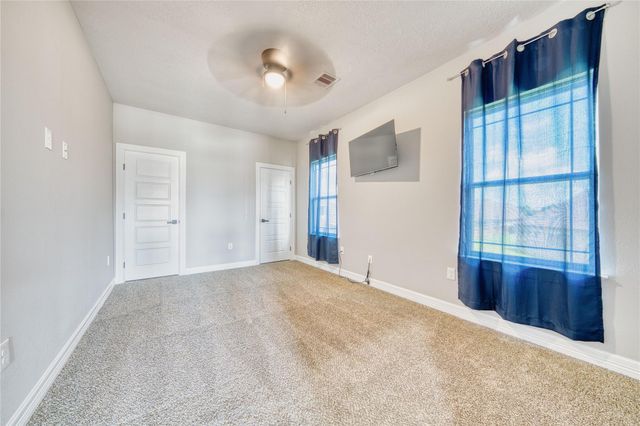 13510 Fallbrook Circle, Mont Belvieu, TX 77535