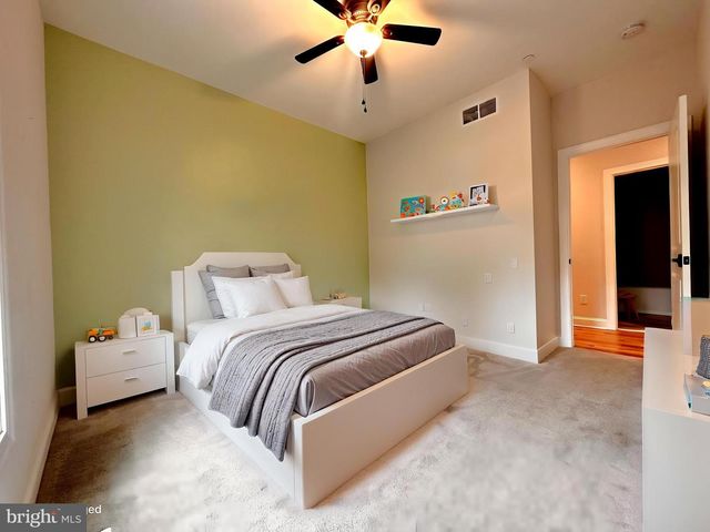 102 PINE ST, Crumpton, MD 21628