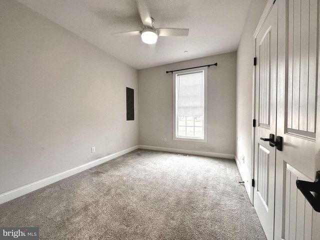 102 PINE ST, Crumpton, MD 21628