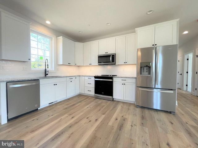 102 PINE ST, Crumpton, MD 21628