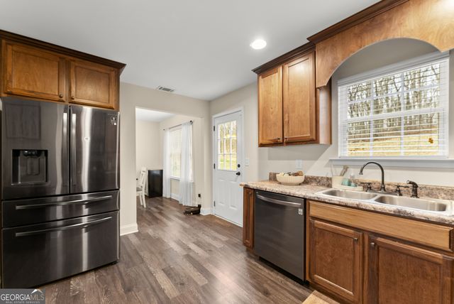 5612 Deerberry Lane, Gillsville, GA 30543