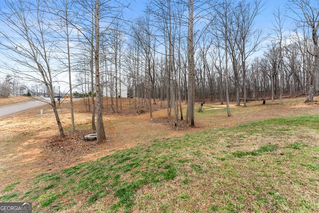 5612 Deerberry Lane, Gillsville, GA 30543