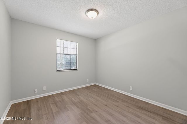 3916 HUNTERS LAKE Circle W, Jacksonville, FL 32210