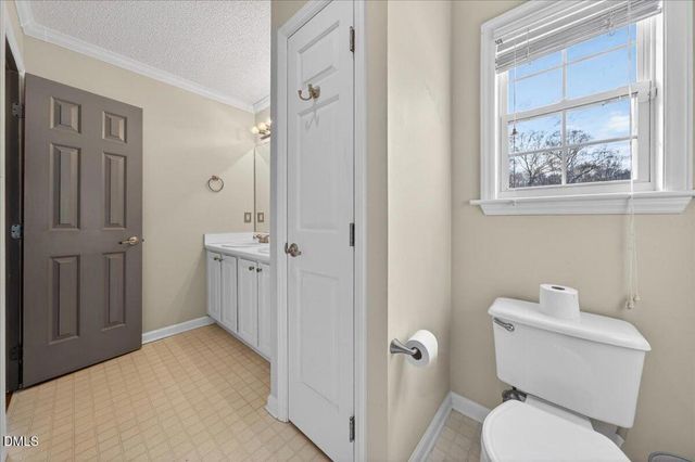 105 Hinton Court, Clayton, NC 27527