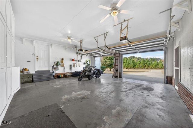 105 Hinton Court, Clayton, NC 27527