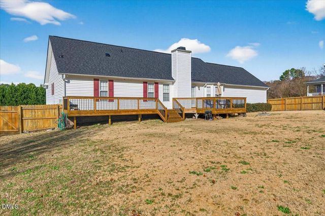 105 Hinton Court, Clayton, NC 27527