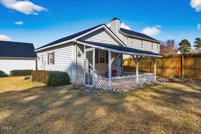 105 Hinton Court, Clayton, NC 27527