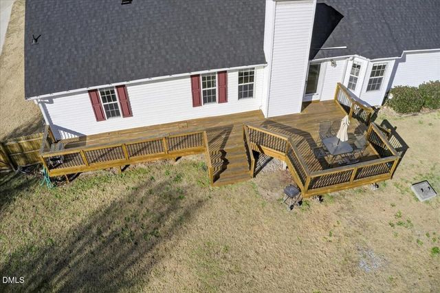 105 Hinton Court, Clayton, NC 27527