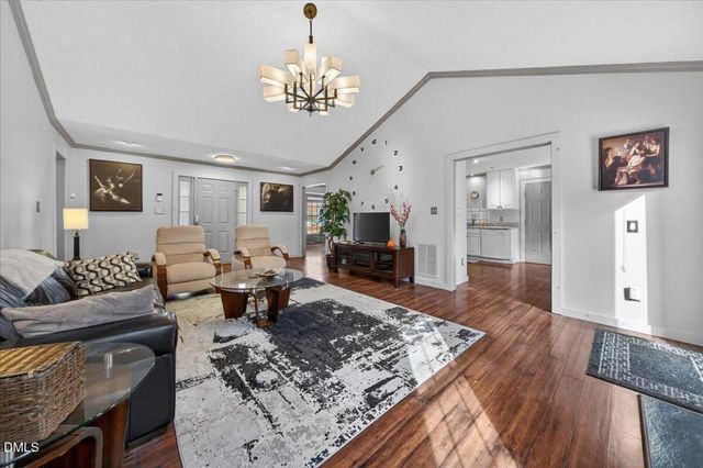 105 Hinton Court, Clayton, NC 27527