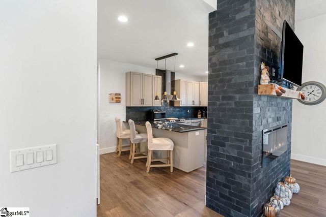 338 Jordan Creek Road, Inman, SC 29349