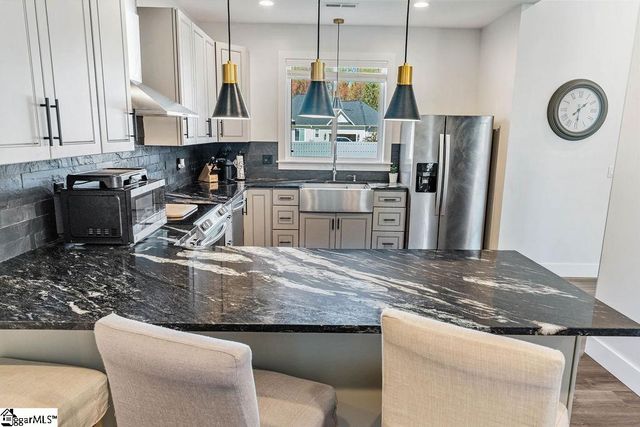 338 Jordan Creek Road, Inman, SC 29349