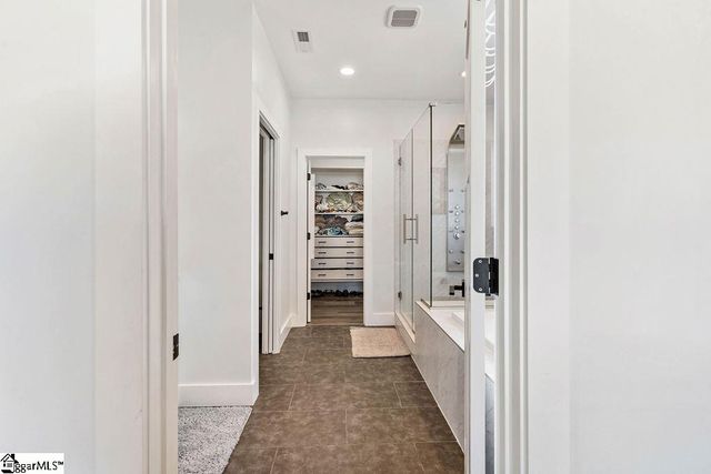 338 Jordan Creek Road, Inman, SC 29349