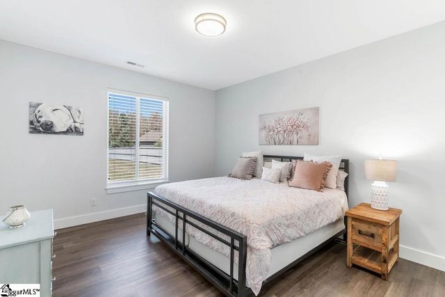 338 Jordan Creek Road, Inman, SC 29349