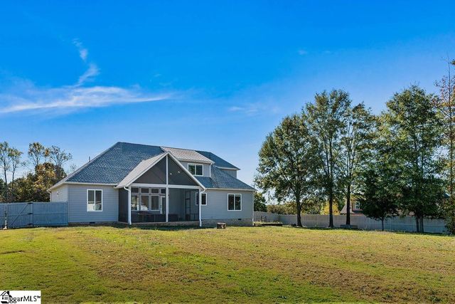 338 Jordan Creek Road, Inman, SC 29349