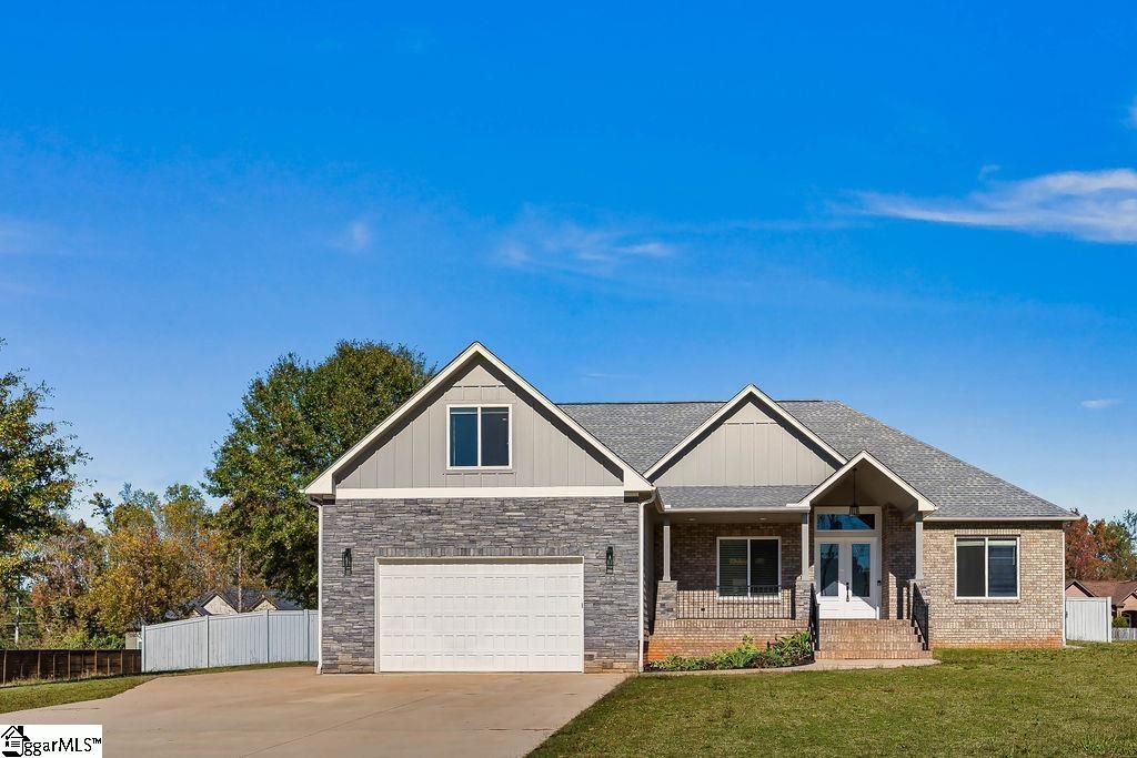 338 Jordan Creek Road, Inman, SC 29349