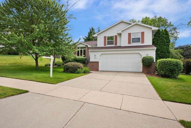 6449 TONKINESE Trail, Madison, WI 53719