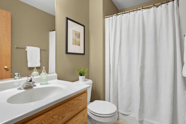 6449 TONKINESE Trail, Madison, WI 53719