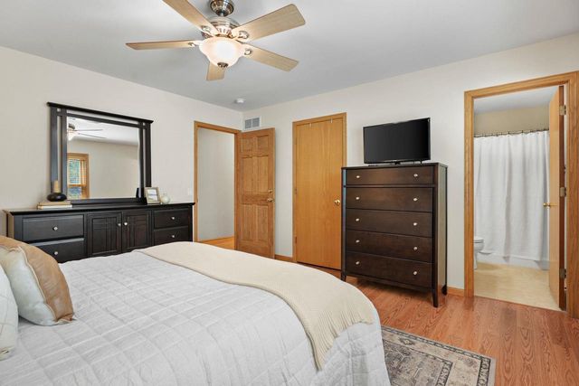 6449 TONKINESE Trail, Madison, WI 53719