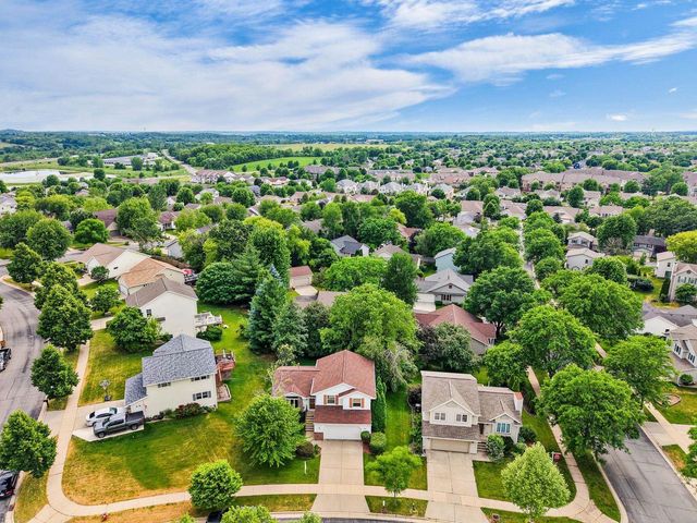 6449 TONKINESE Trail, Madison, WI 53719