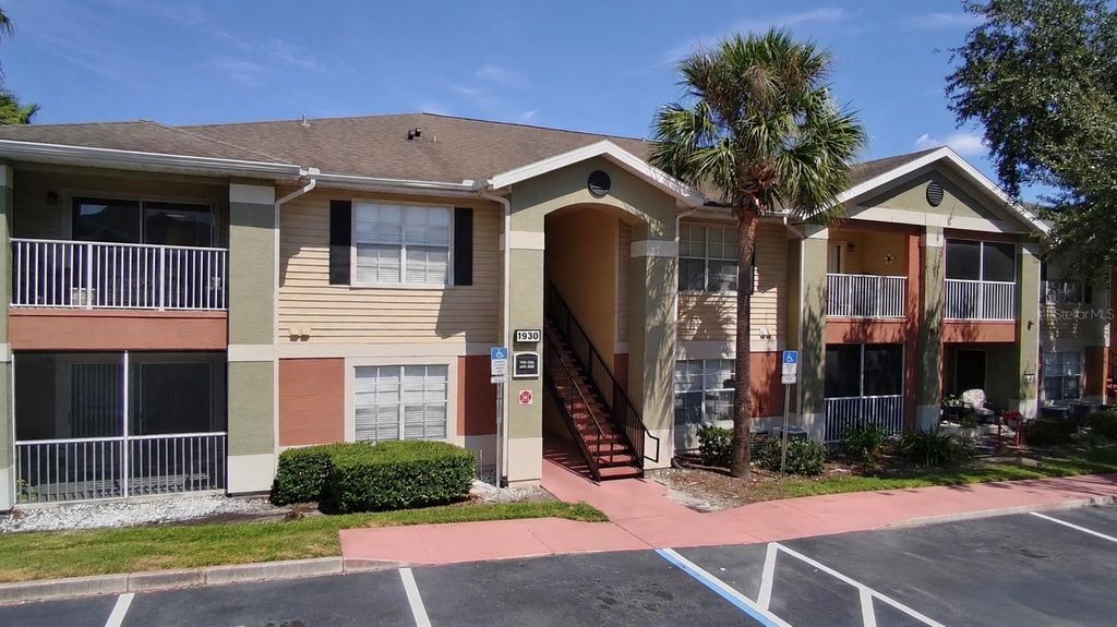 1930 SUMMER CLUB DRIVE 202, Oviedo, FL 32765