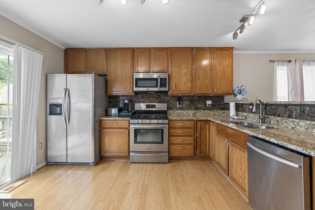 8057 MAYER AVE, Pasadena, MD 21122