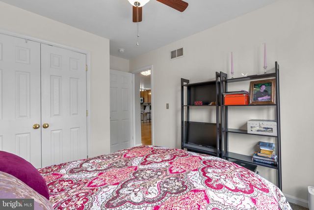 8057 MAYER AVE, Pasadena, MD 21122