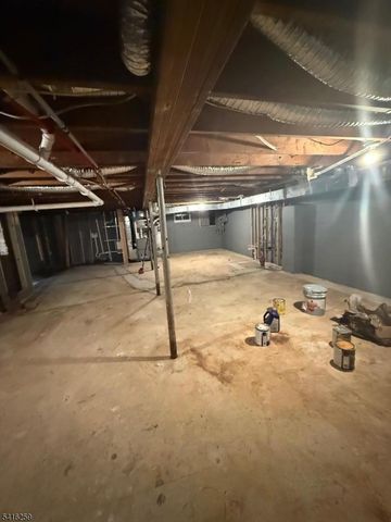 217 S 20Th Ave, Manville Boro, NJ 08835