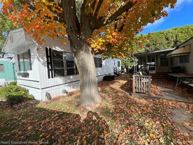 5767 Main Street, Lexington, MI 48450