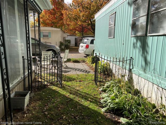 5767 Main Street, Lexington, MI 48450