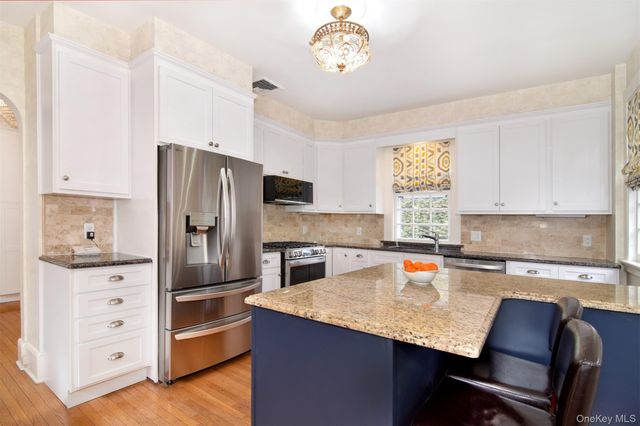 4610 Boston Post Road, Pelham, NY 10803