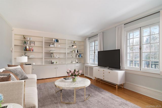 4610 Boston Post Road, Pelham, NY 10803