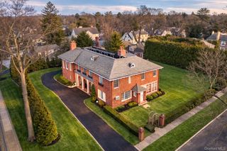 4610 Boston Post Road, Pelham, NY 10803