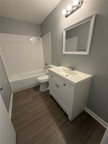 709 OCEANSIDE CIRCLE 712, Ruskin, FL 33570