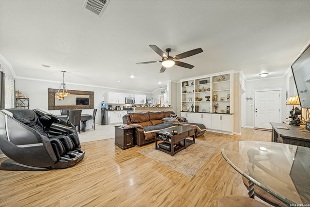 137 Hidden Cave, Cibolo, TX 78108