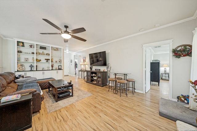 137 Hidden Cave, Cibolo, TX 78108