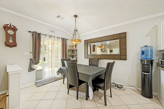 137 Hidden Cave, Cibolo, TX 78108