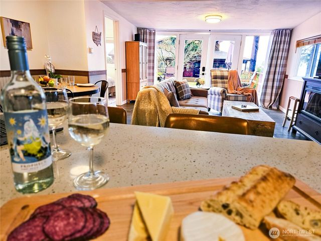 150 NE Dulalip Landing, Belfair, WA 98528