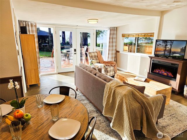 150 NE Dulalip Landing, Belfair, WA 98528