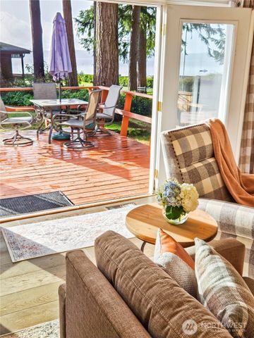 150 NE Dulalip Landing, Belfair, WA 98528