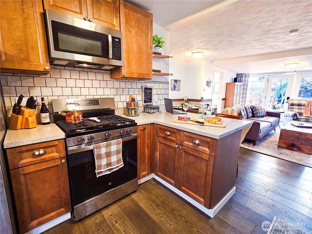 150 NE Dulalip Landing, Belfair, WA 98528