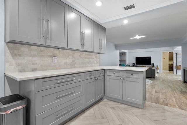 2130 DELORAINE TRAIL, Maitland, FL 32751