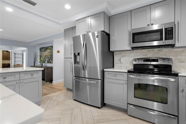 2130 DELORAINE TRAIL, Maitland, FL 32751