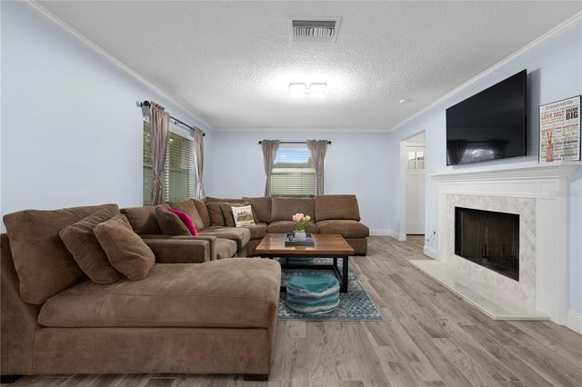 2130 DELORAINE TRAIL, Maitland, FL 32751