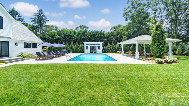 99 Beach Road, Westhampton Beach, NY 11978