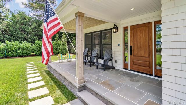 99 Beach Road, Westhampton Beach, NY 11978